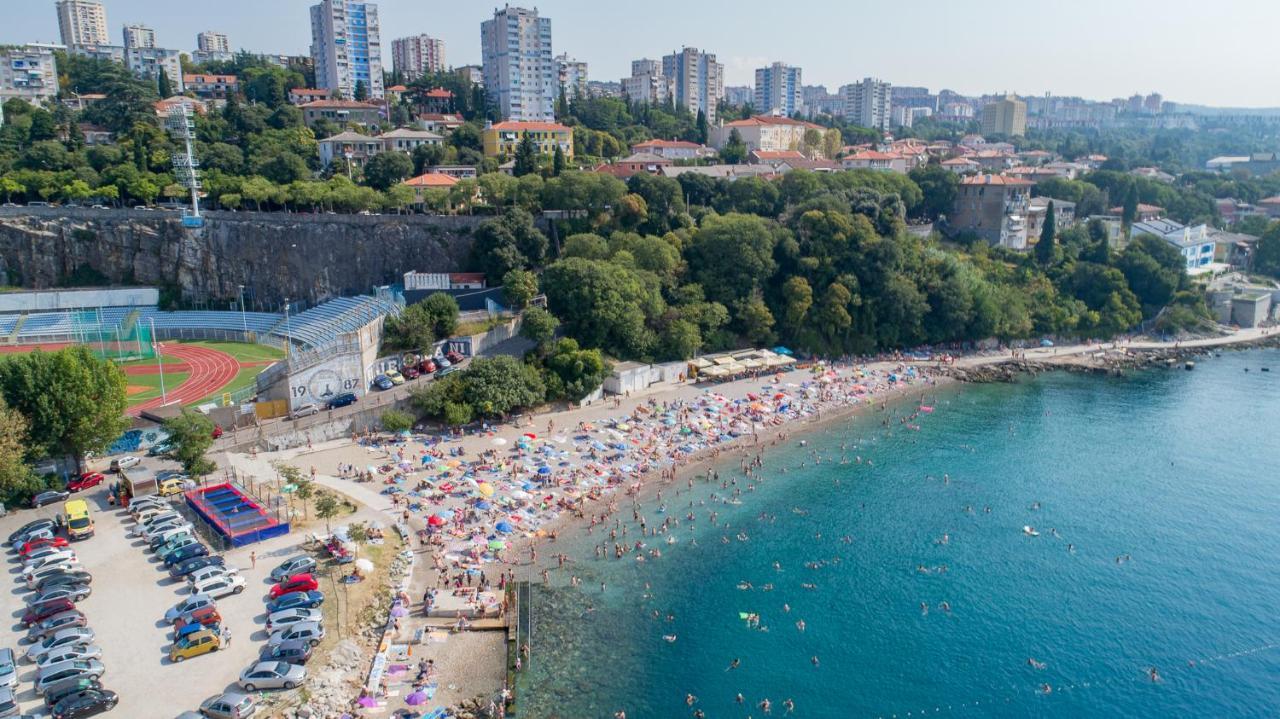 Apartments Skoljka Fiume Kültér fotó